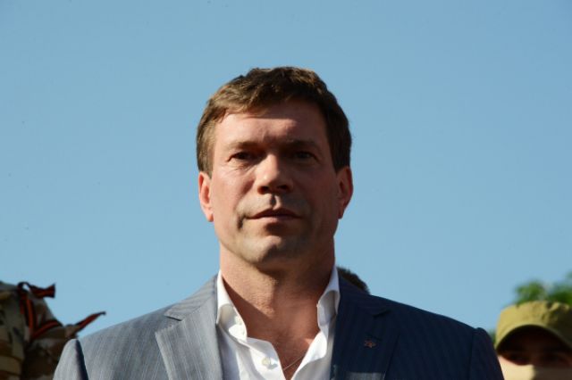 Олег Царев.