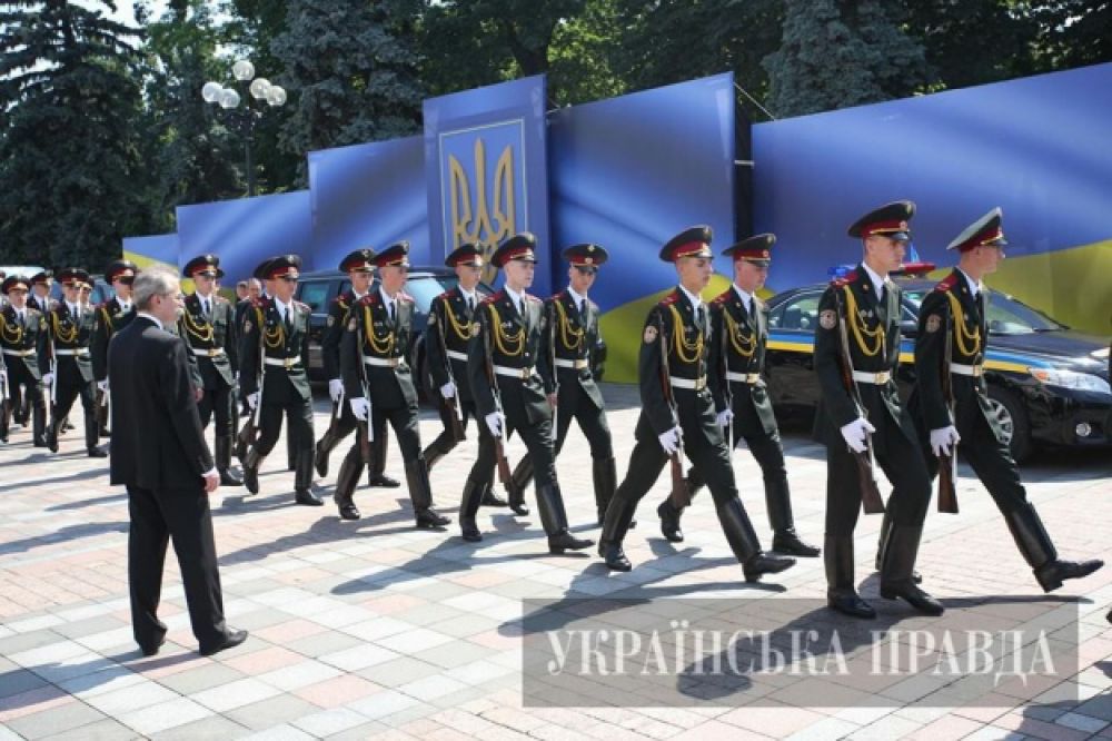 Солдаты президентского полка
