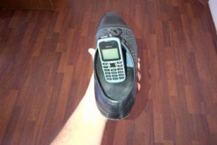 Мобильный телефон