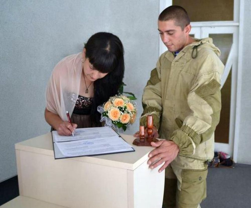 Десантник из Николаева женился после ранения