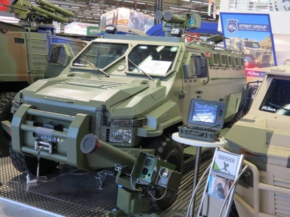 Украина и Канада представили совместный сверхмощный БТР