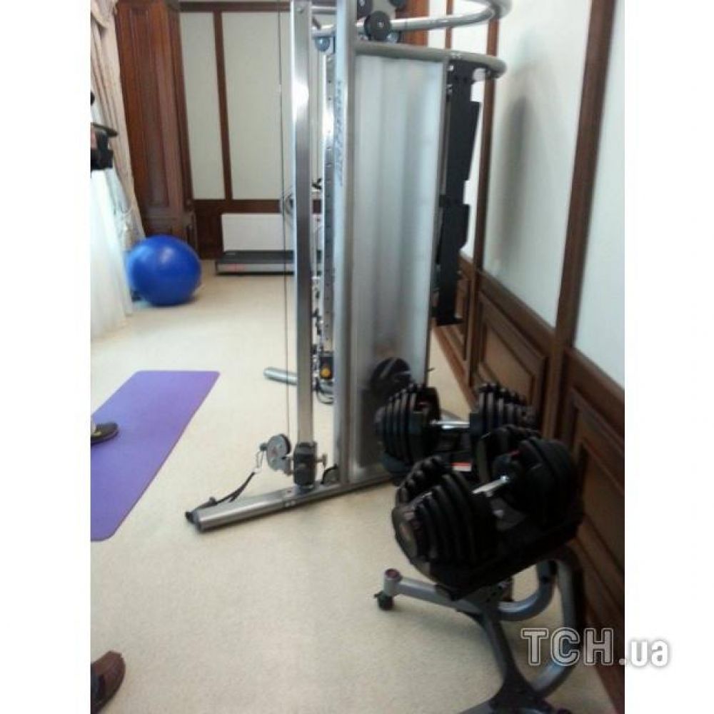 Спортзал в кабинете Пшонки в Генпрокуратуре
