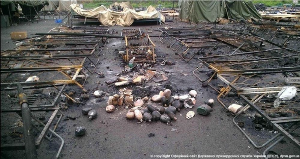 Лагерь украинских военных после обстрела