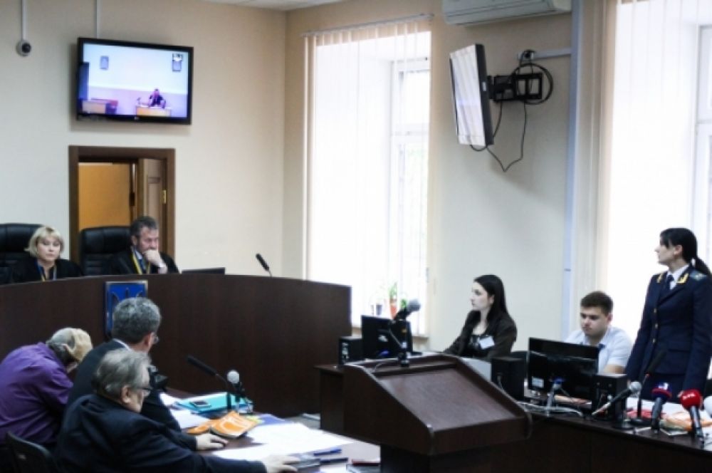 «Онлайн-суд» над Виктором Лозинским