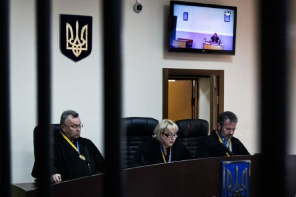 «Онлайн-суд» над Виктором Лозинским
