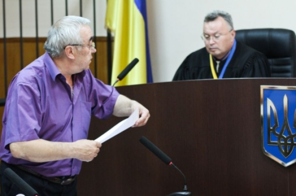 «Онлайн-суд» над Виктором Лозинским