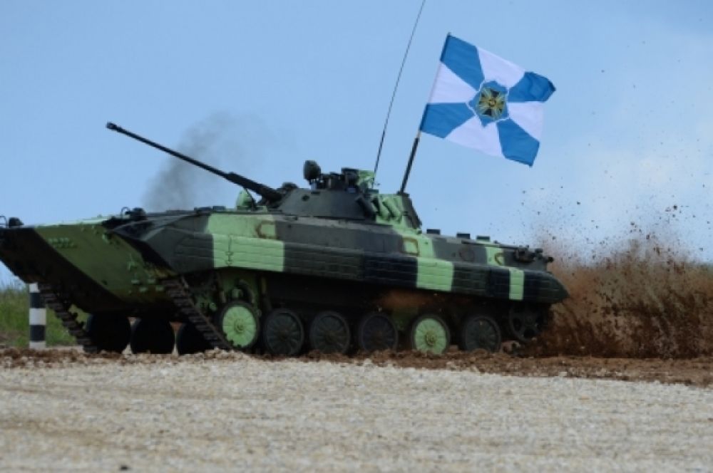 Экипаж боевой машины БМД-4М Южного военного круга.