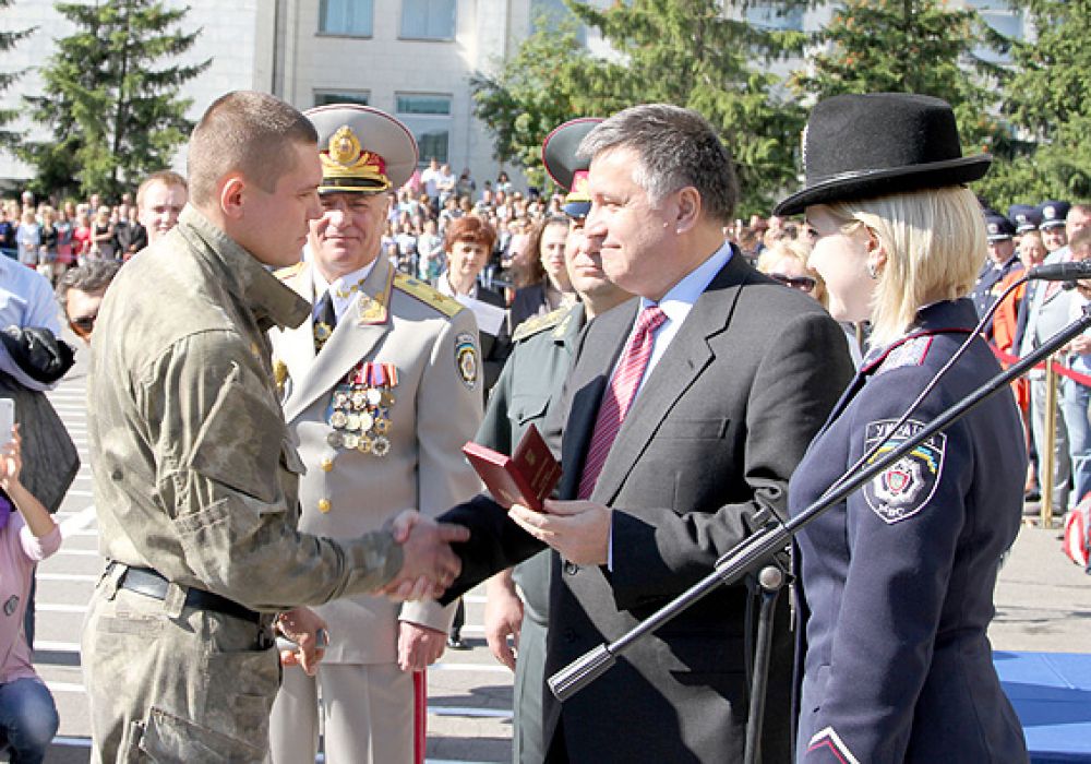 Выпускники МВД