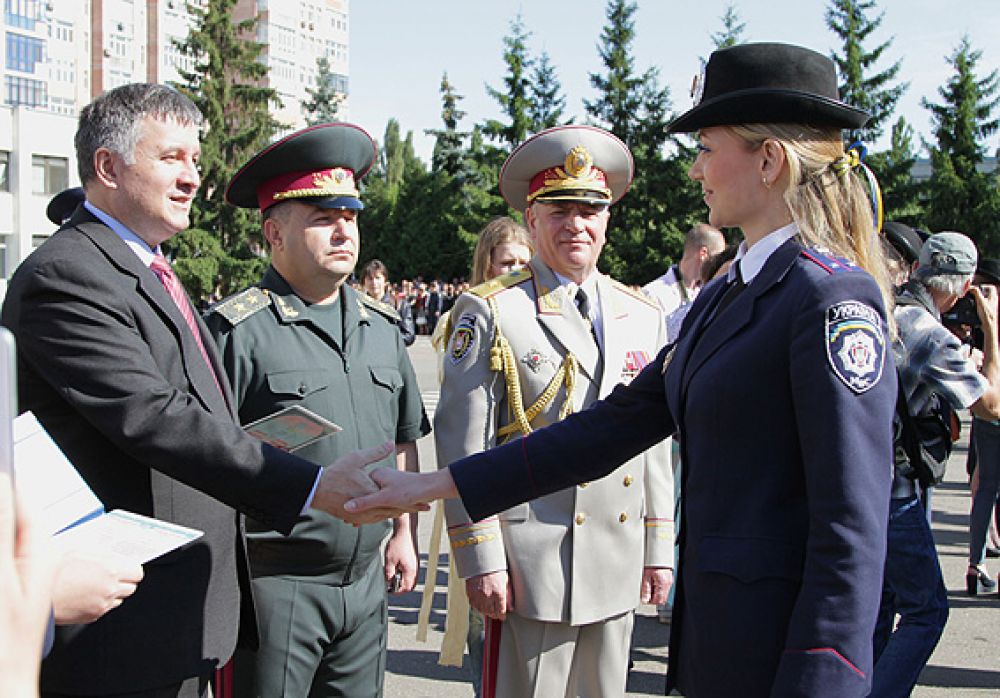 Выпускники МВД
