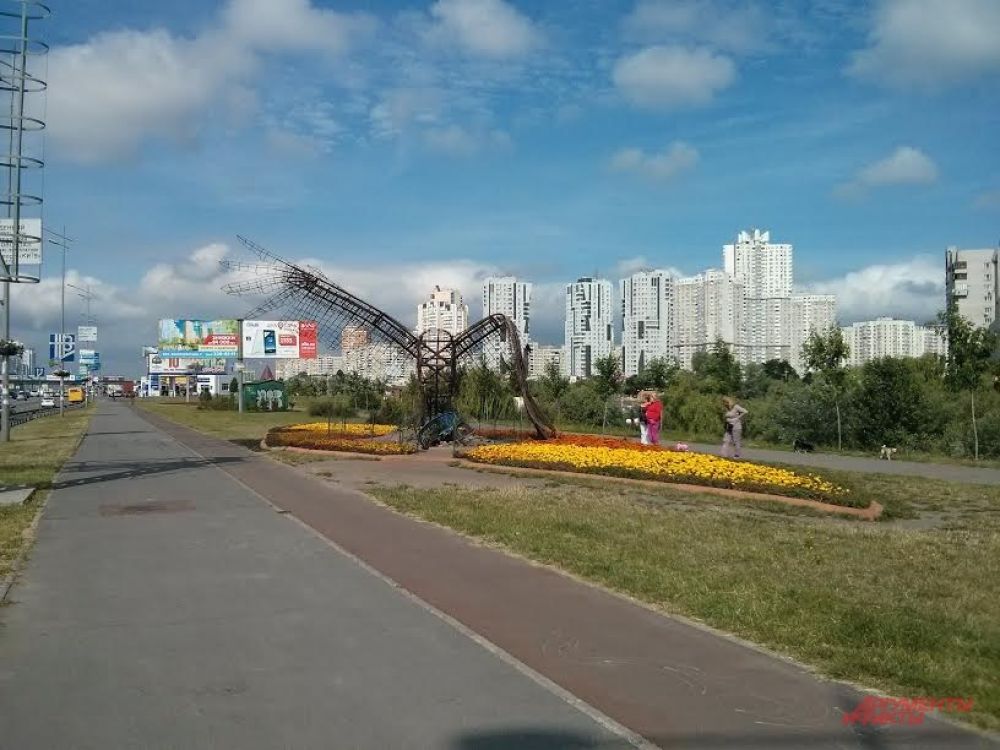 Орел на Позняках