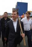 Ляшко с вилами и битой разгромил казино на Троещине в Киеве