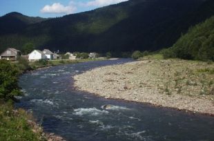 Река, Закарпатье