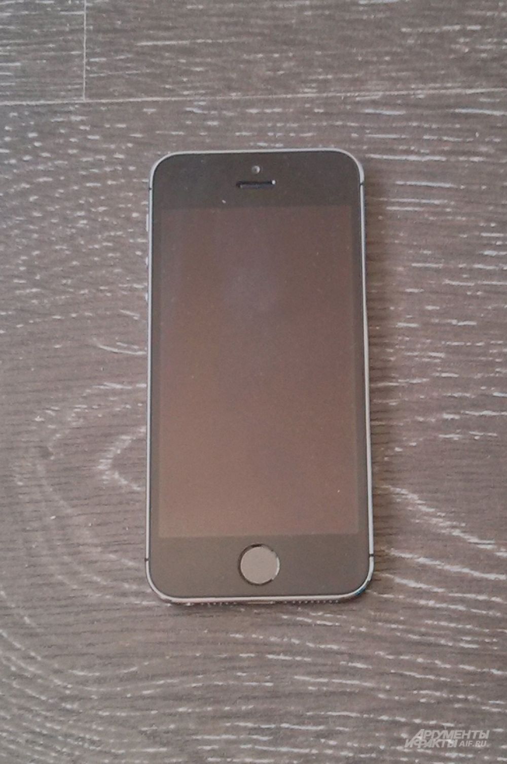 На данный момент самой свежей моделью iPhone является 5s. У него 8-мегапиксельная матрица увеличенной площади и повышенная по сравнению с предыдущими камерами светочувствительность.