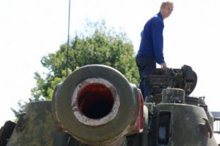 Военная техника на Шепетовском ремонтном заводе