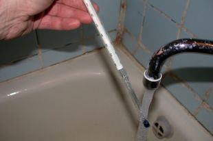 Горячая вода