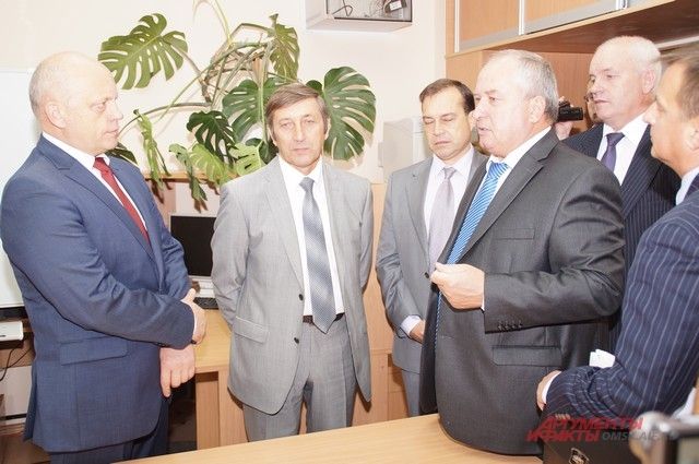 Виктор Назаров посетил открытие технопарка.