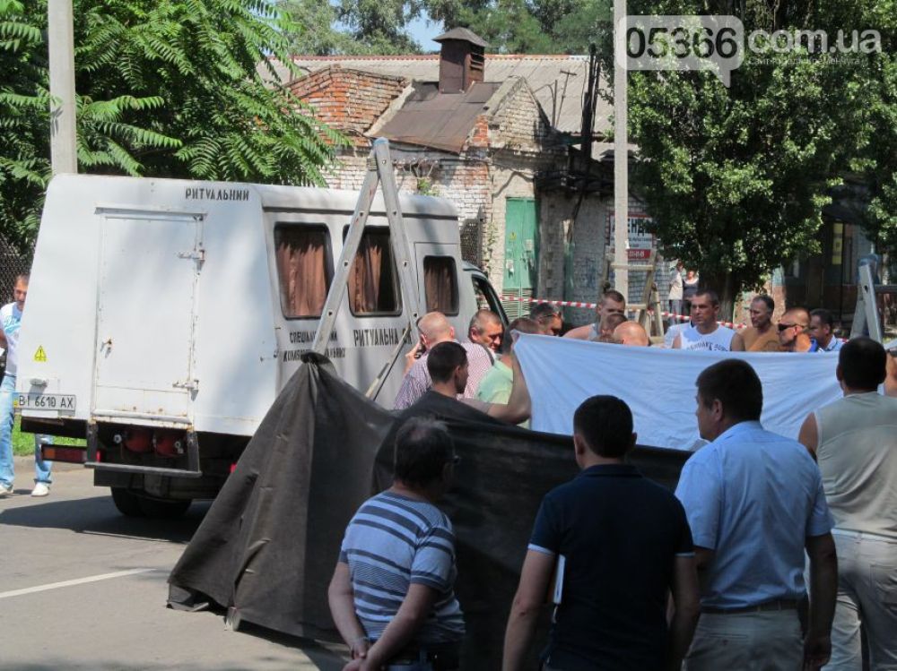 Место убийства мэра Кременчуга Олега Бабаева