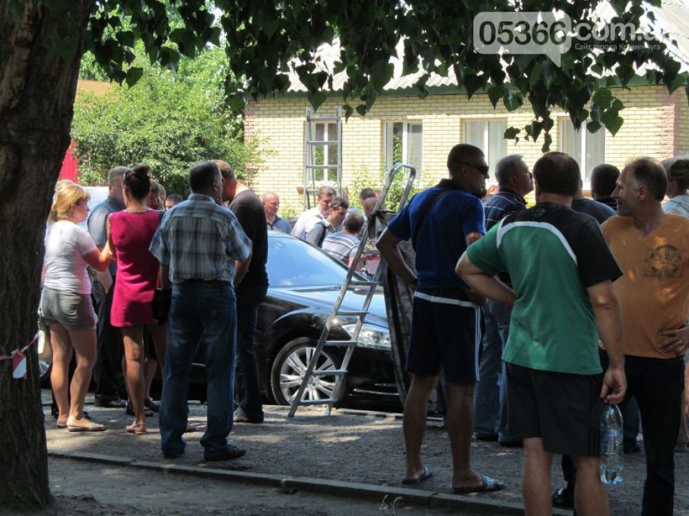 Место убийства мэра Кременчуга Олега Бабаева