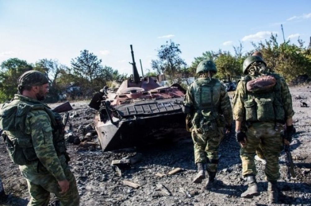 Колонна десантников под Шахтерском попала в засаду