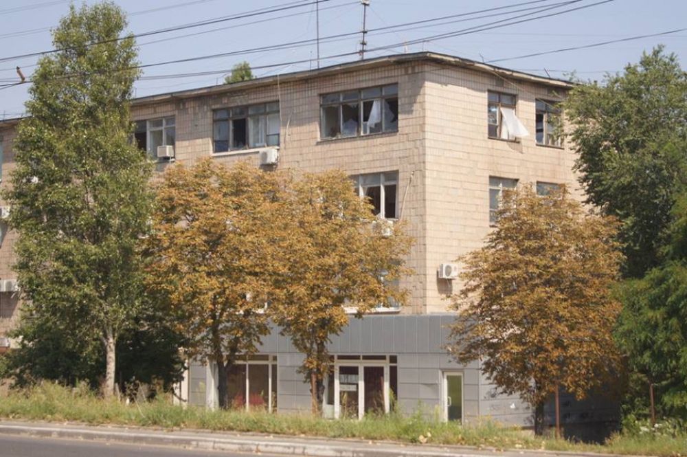 Луганск после трехнедельного артобстрела