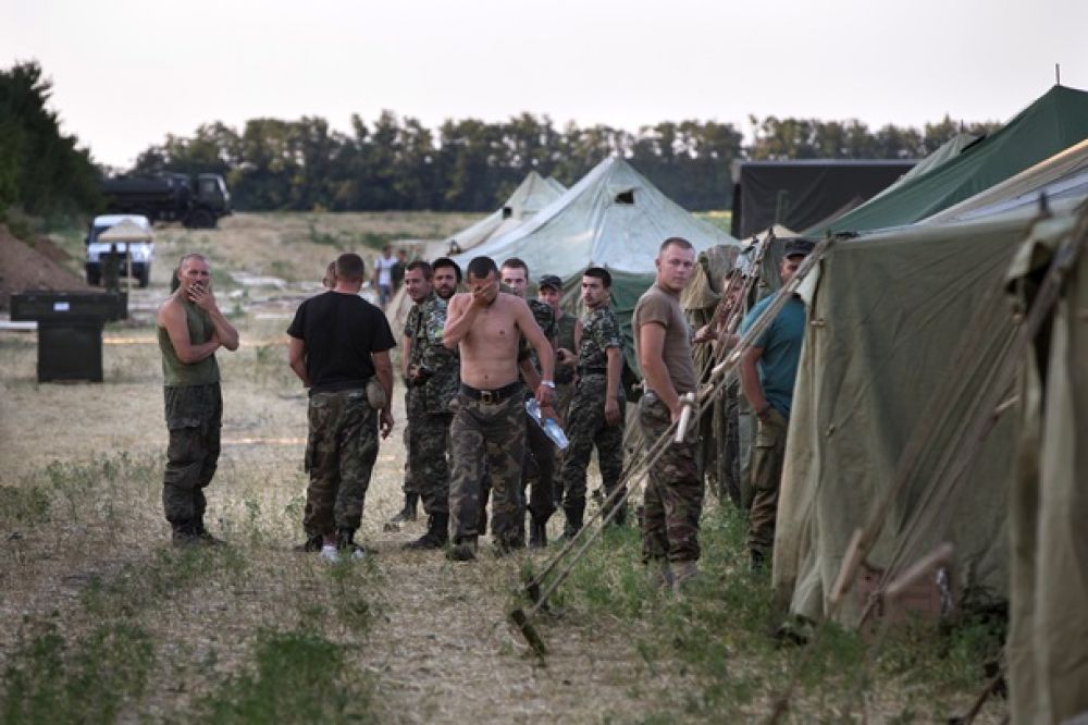 Лагерь украинских военных на территории России