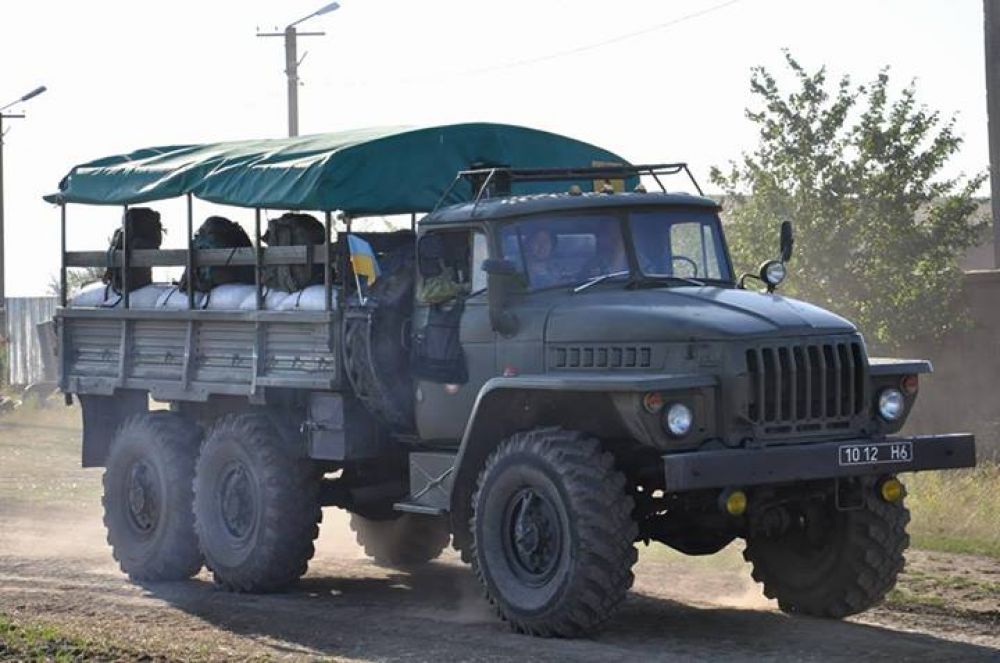 Учения морской пехоты и танковых войск на военном полигоне вблизи Болграда