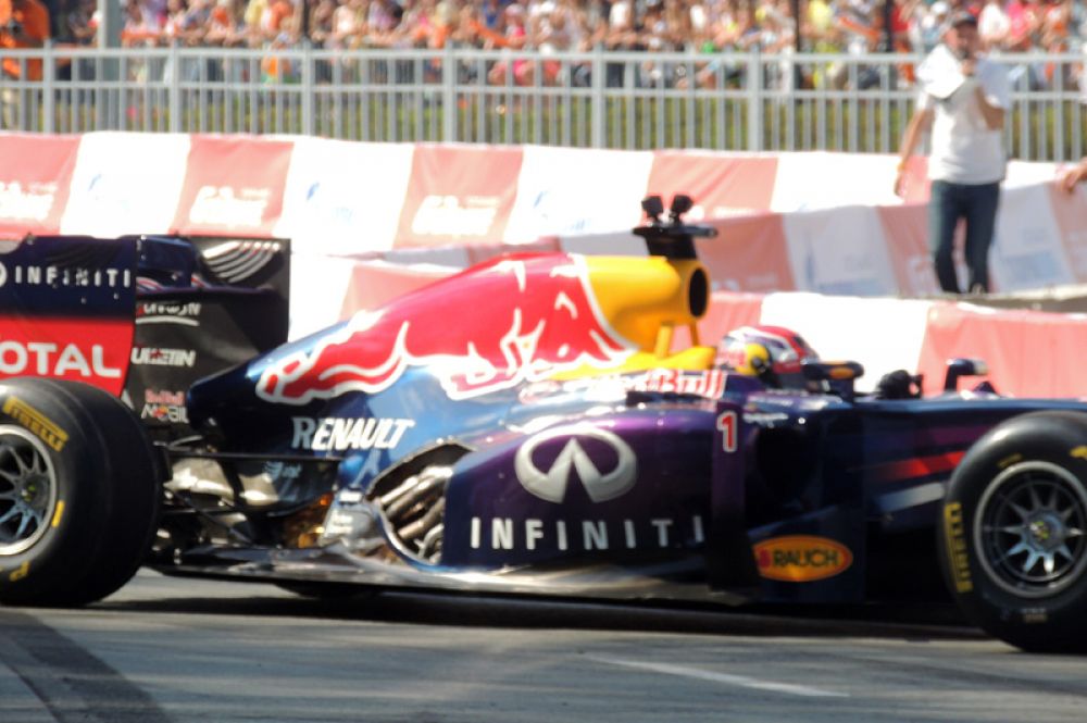 Болид команды «Формулы-1» Red Bull Racing.