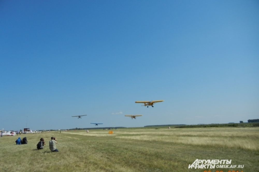День авиации в Омске.