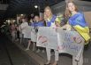 Как девушки встречали военных из зоны АТО в Киеве