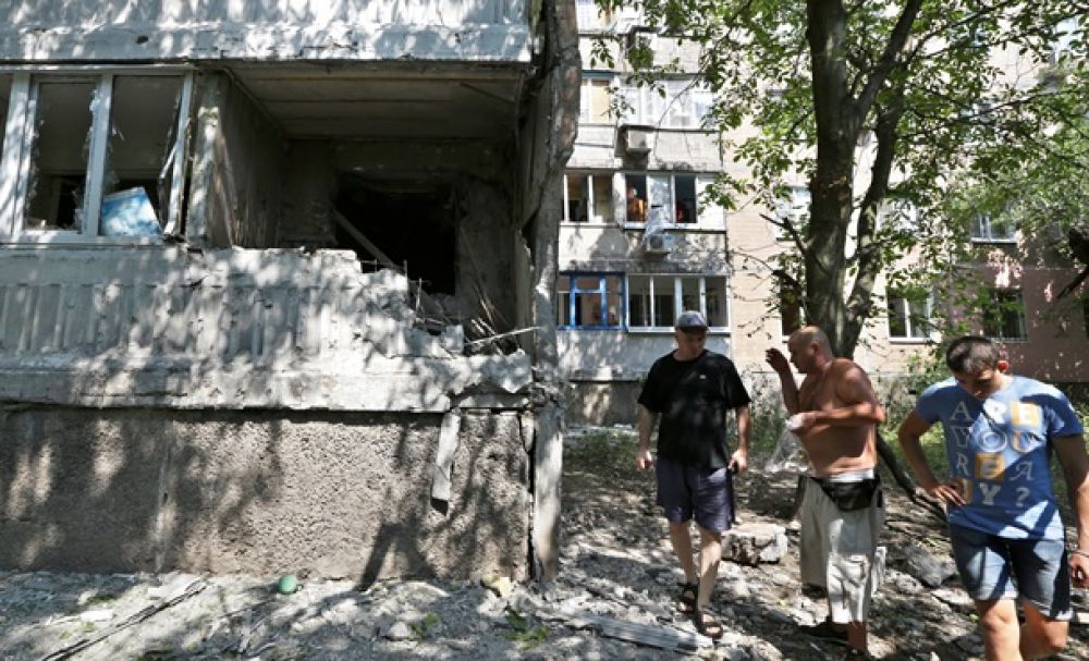 Боевики ДНР расстреляли автобус с украинскими военными
