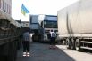 Власти Украины отправили гуманитарную помощь на Донбасс