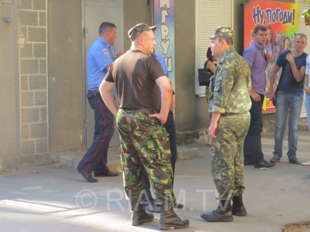 Взрыв в Приватбанке и взрывчатка под военкоматом в Мелитополе