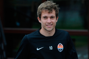 Бернард, полузащитник ФК «Шахтер»
