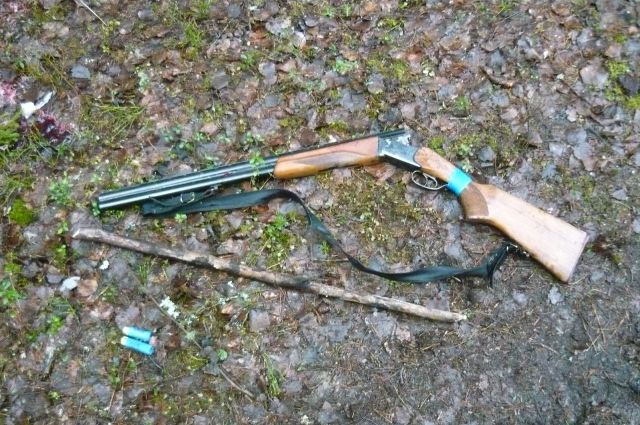 Охотничье ружьё было найдено на месте происшествия.