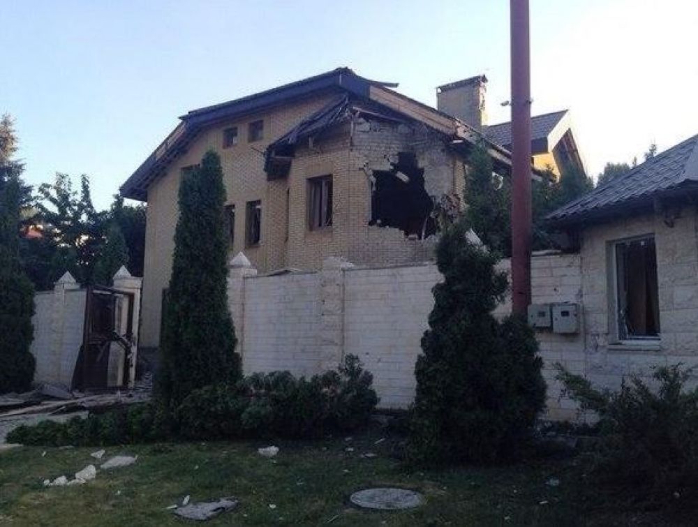 В Донецке под обстрел попали элитные дома