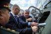 Премьер-министр Украины, Арсений Яценюк передал вооружение для сил АТО