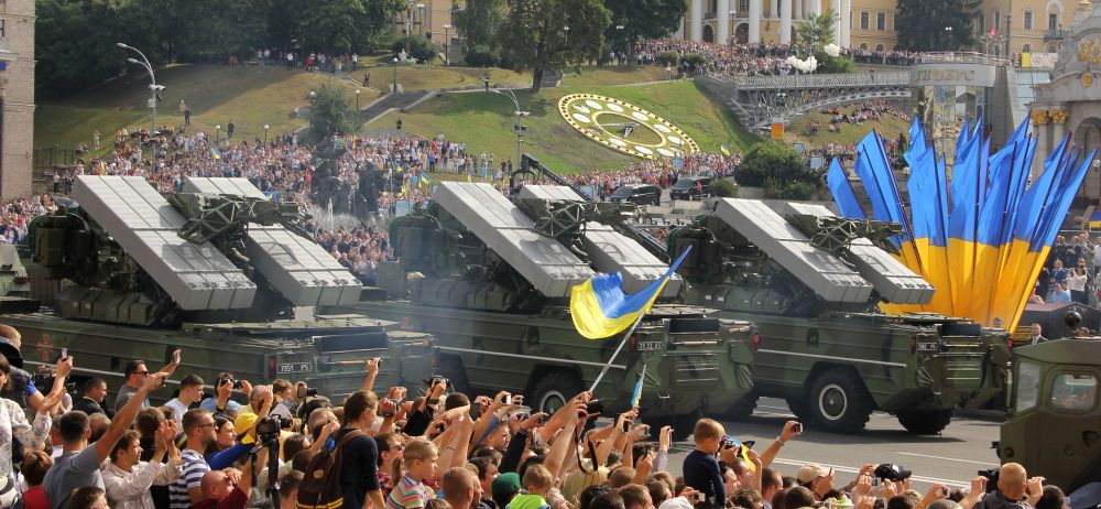 Военный парад ко Дню Независимости Украины в Киеве