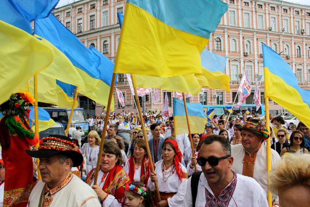 Парад вышиванок в Киеве