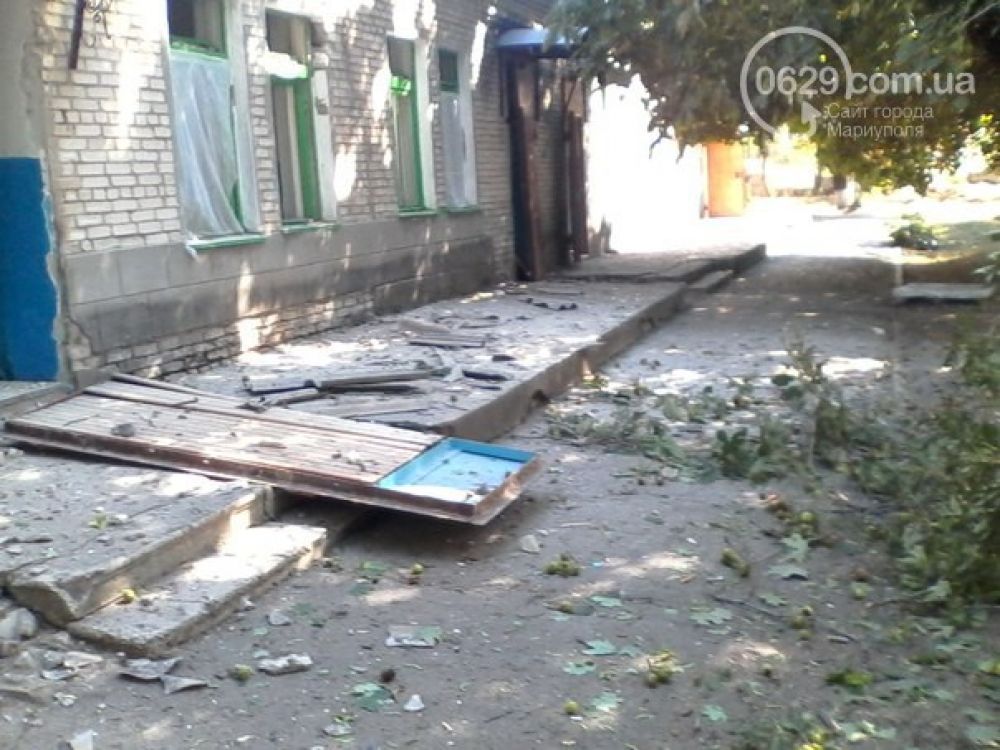 В Новоазовске снаряд попал в больницу