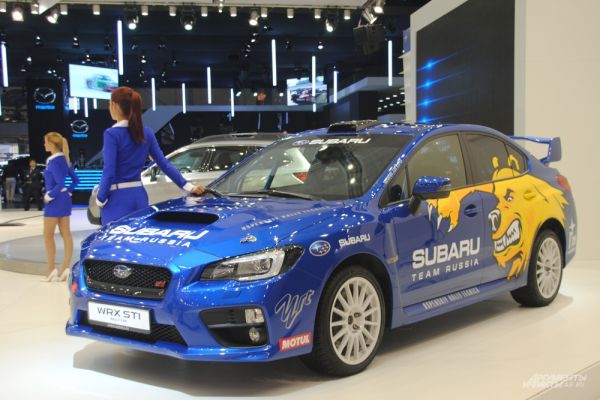  Subaru WRX STI будет представлен в России в кузове седан и с механической трансмиссией. Рекомендованная цена от 2 069 900 до 2 254 900 рублей в зависимости от комплектации. 