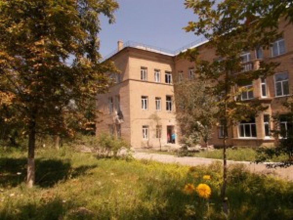 Разрушения в Луганской области
