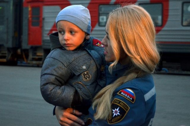 175 детей прибыло в Иркутск с Украины.