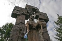 Открытие памятника «Детям Беслана» на территории церкви «Успения Пресвятой Богородицы» (Блокадная церковь).