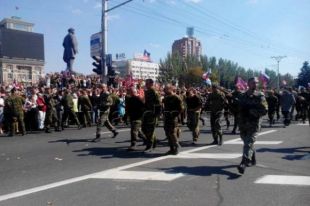 Пленные украинские военные в Донецке