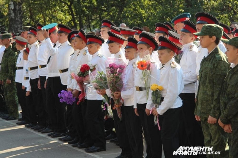 В воронежском Михайловском кадетском корпусе все серьезно