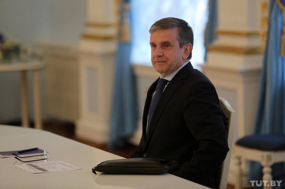 Российский представитель на встрече в Минске Михаил Зурабов