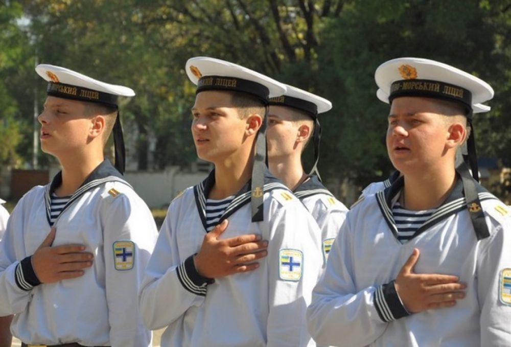Первокурсники военно-морского лицея