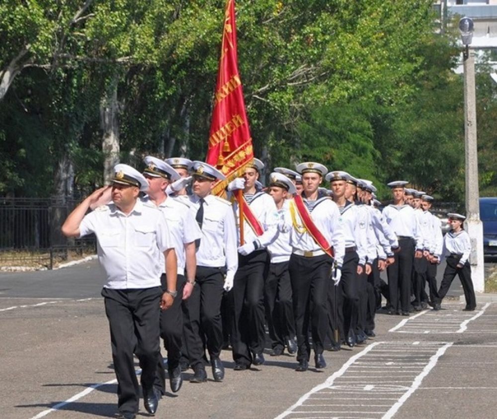 Первокурсники военно-морского лицея