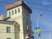 Мариуполь стал сине-желтым