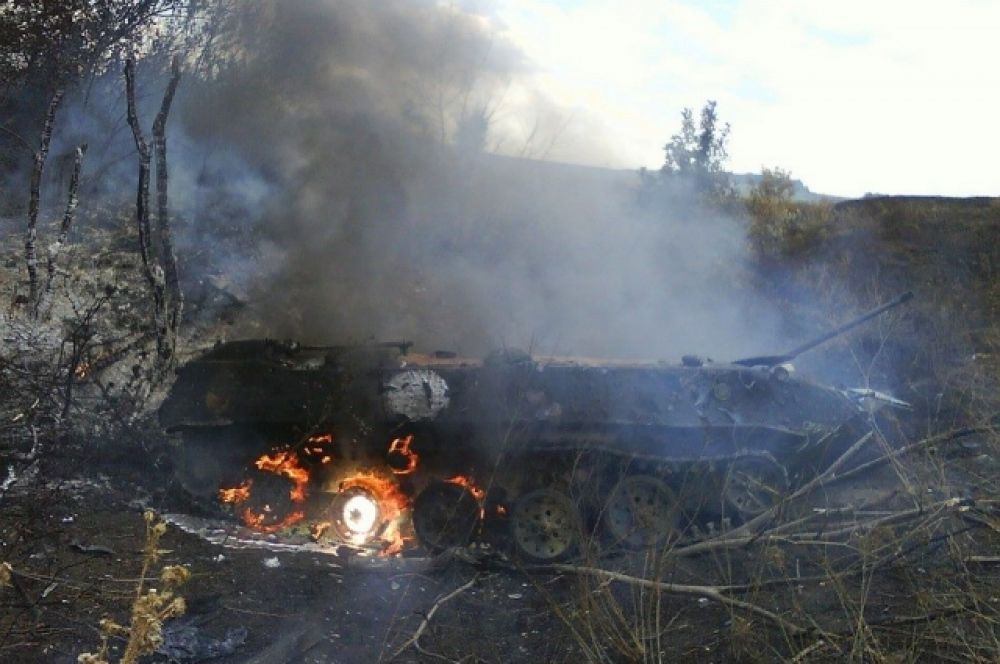 Уничтоженная бронетехника боевиков